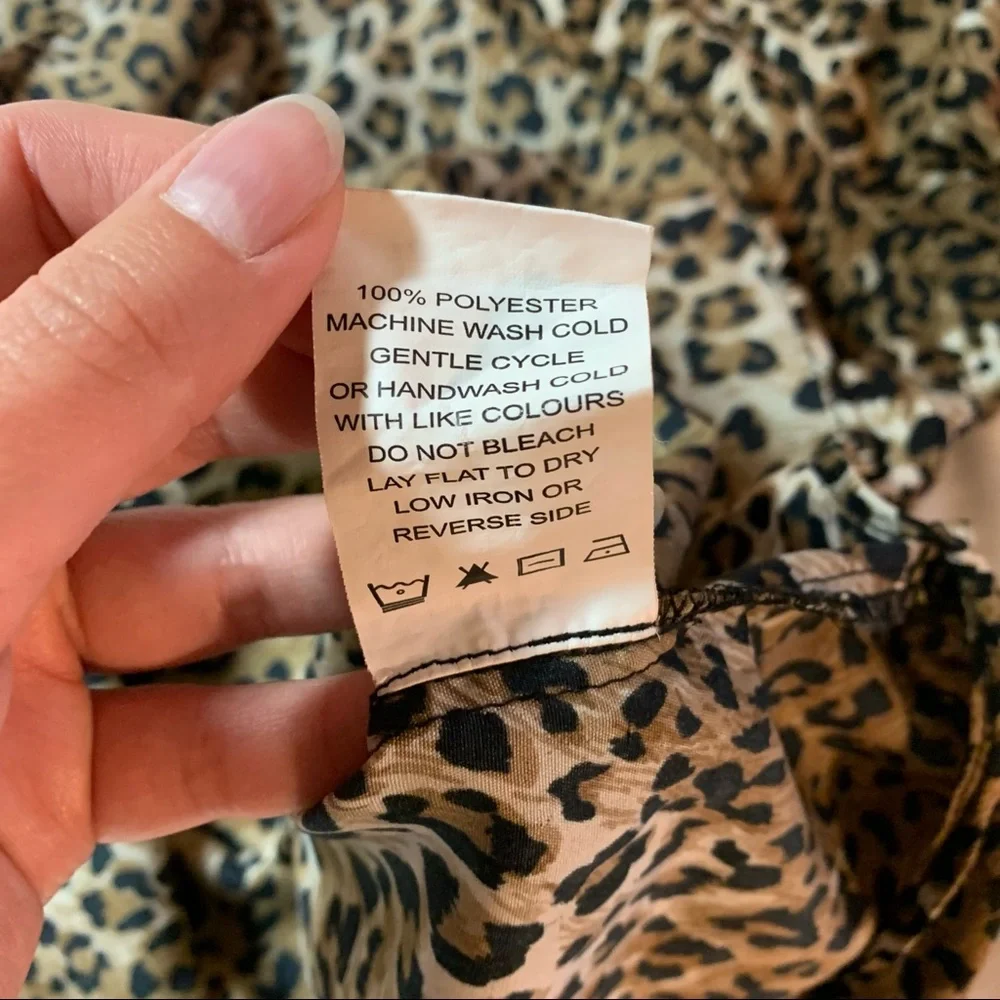 Twik Simons Cheetah Hi-Low 3/4 Sleeve Top Small - Picture 8 of 14
